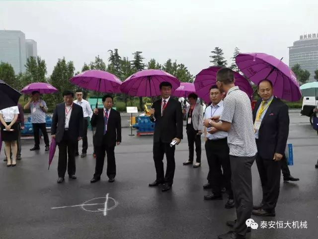 泰安恒大機械有限公司應邀參加泰安市經濟社會發(fā)展成果展 泰安恒大機械有限公司應邀參加泰安市經濟社會發(fā)展成果展