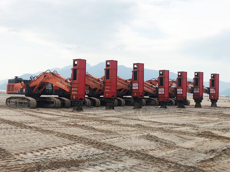 挖掘機(jī)液壓夯實機(jī)