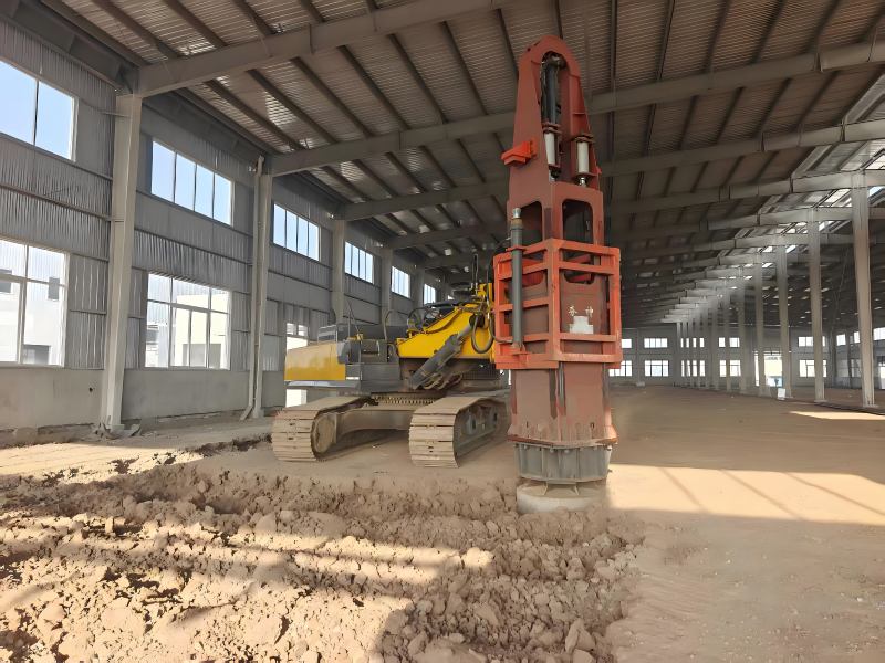 HC240液壓夯實機  落錘16噸，可壓實5米以上，高速液壓夯實機廠房地基壓實作業